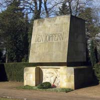Denkmale auf dem Bergedorfer Friedhof